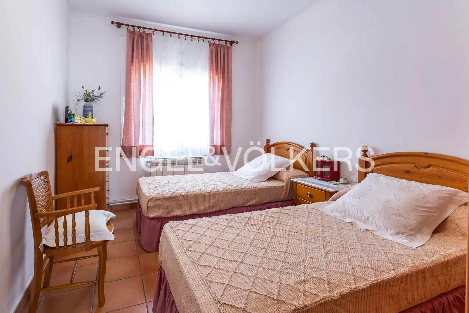 Bedroom of Houses for sale in Sant Cebrià de Vallalta  with Heating, Private garden and Balcony