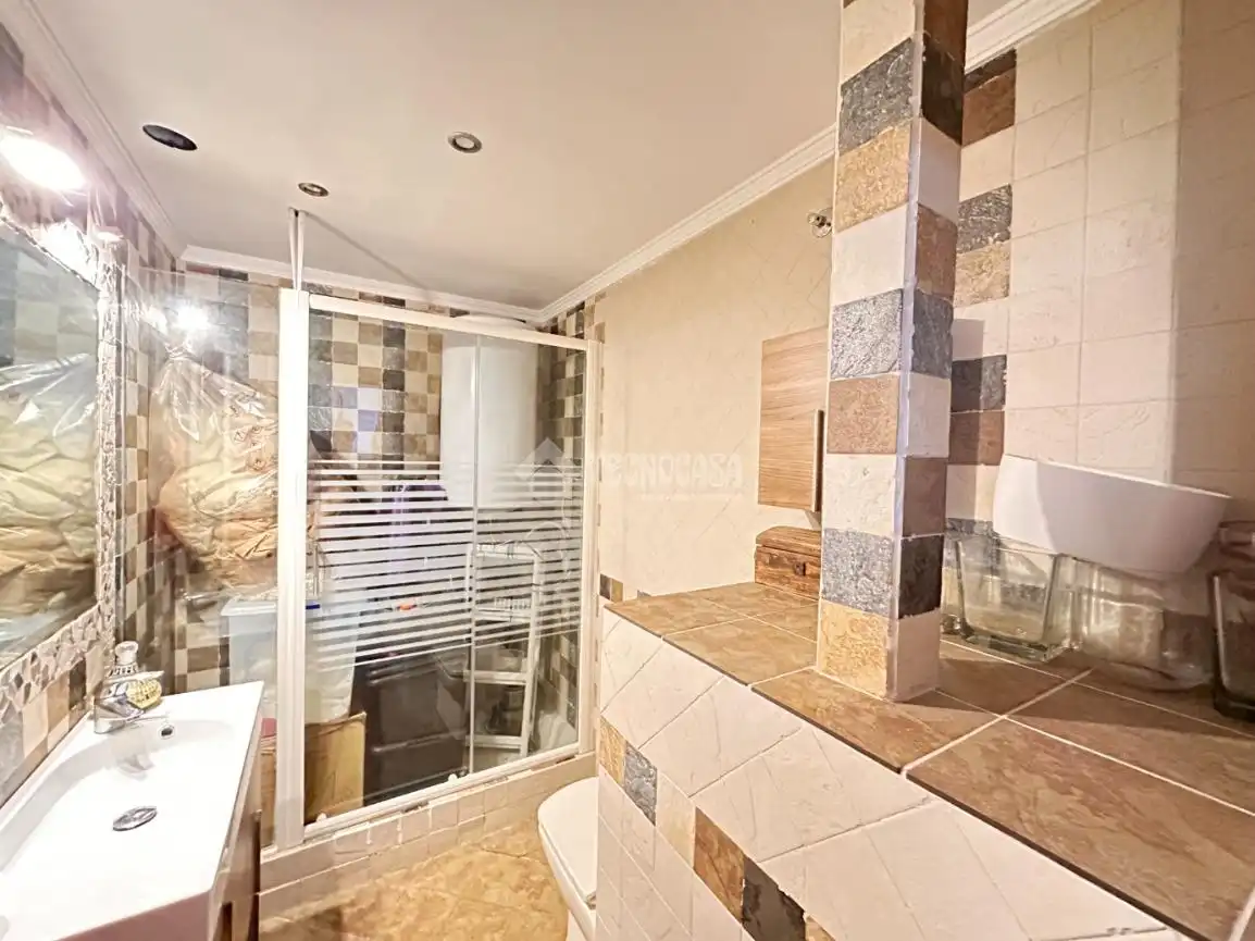 Bathroom of Detached homes for sale in Torres de la Alameda