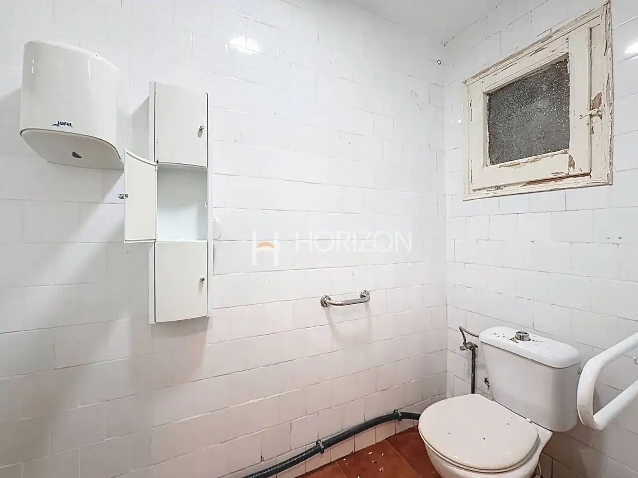 Baño de Local en venta en Barcelona