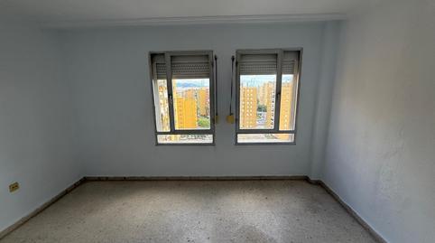 Photo 4 of Flat for sale in Bajadilla - Fuente Nueva, Algeciras