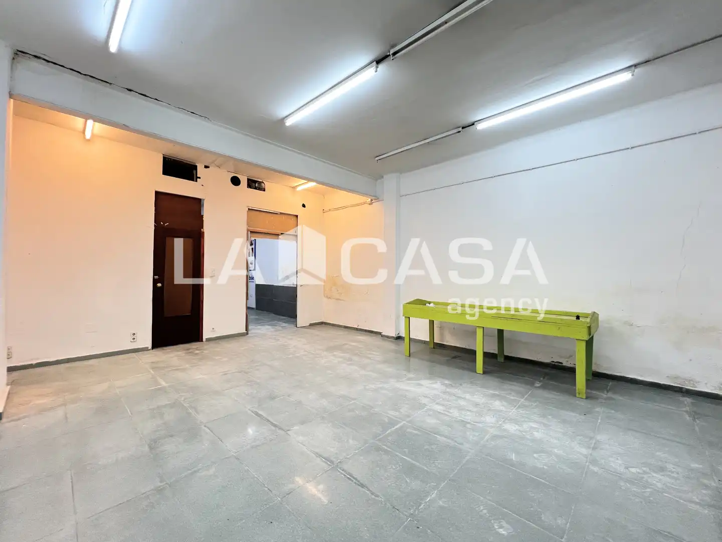 Local comercial en venta en Artigues - Llefià, imagen 11