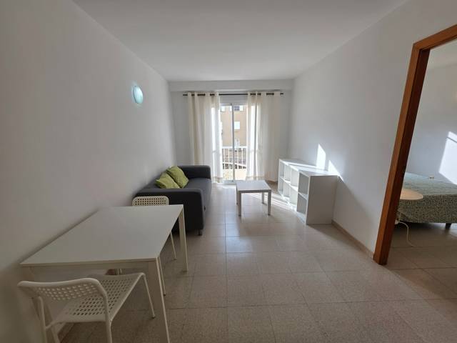 Apartamento en Alquiler en Foners