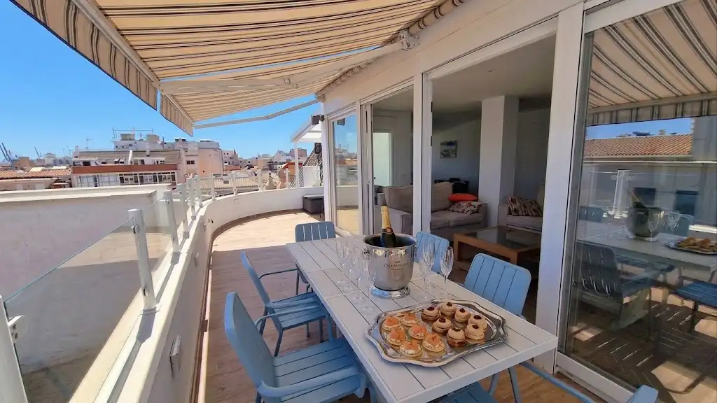 Terrace of Attic for sale in Málaga  with Air Conditioner, Terrace and Furnished