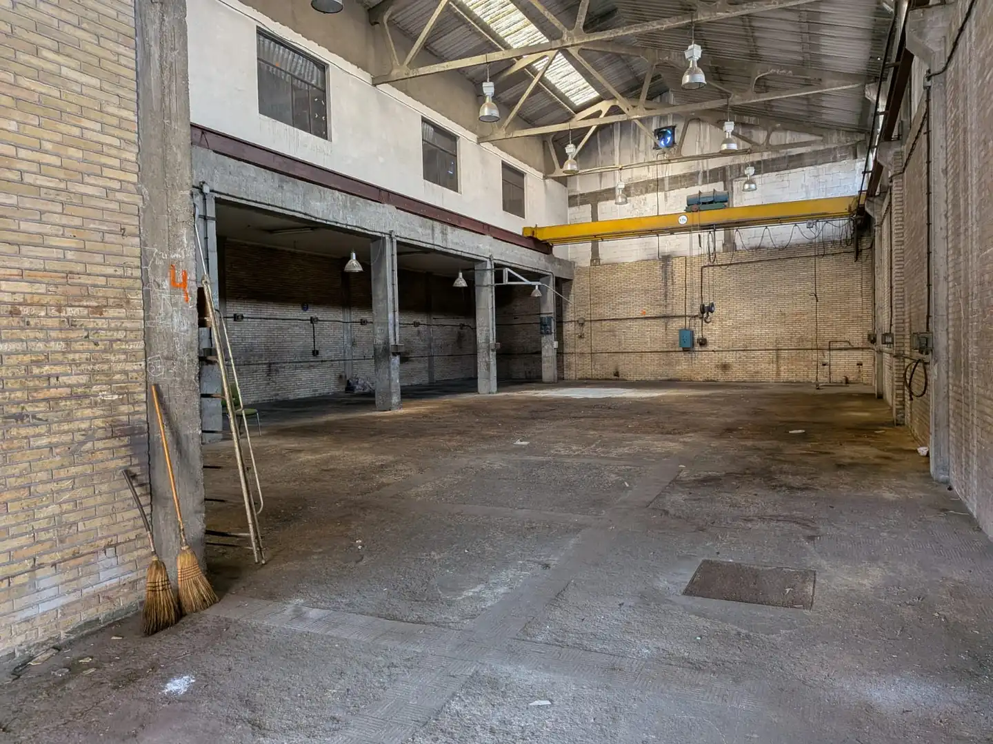 Nave industrial en alquiler en San Pablo - Santa Justa, imagen 7