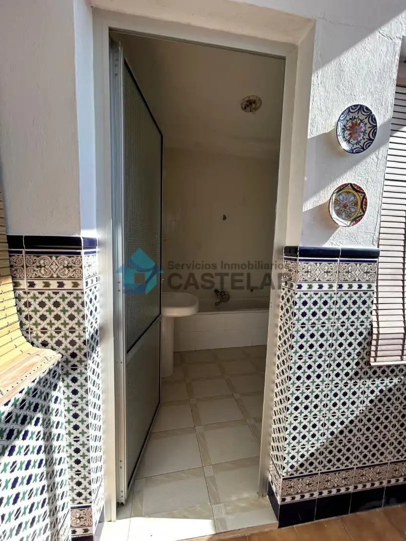 Baño de Casa adosada en venta en Salvaleón con Amueblado