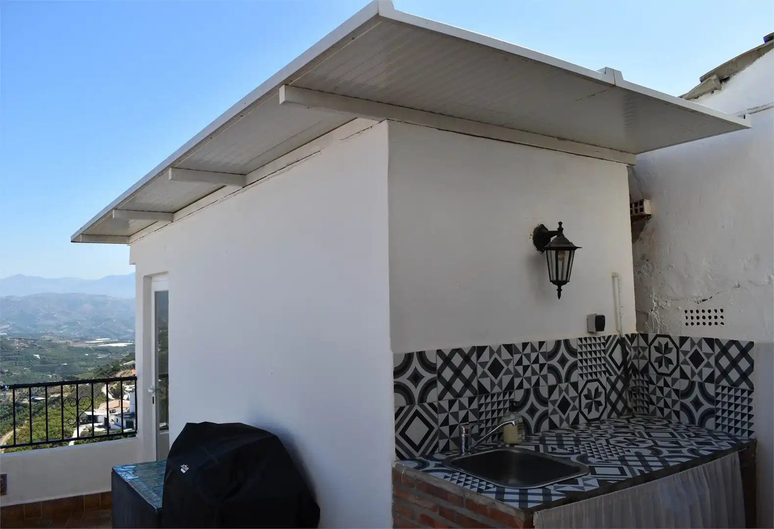 Terraza de Casa o chalet en venta en Iznate con Amueblado
