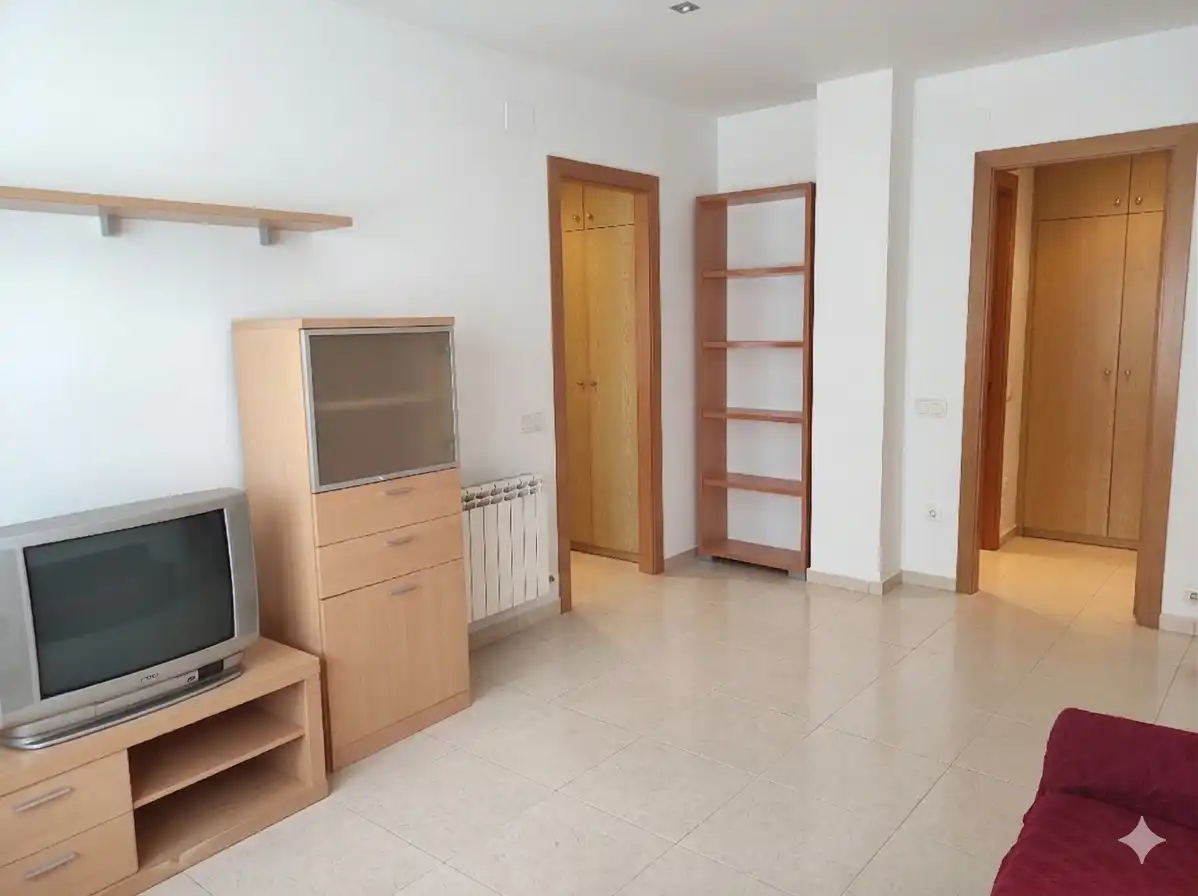 Sala de estar de Piso en venta en Santa Margarida I Els Monjos con Calefacción y Amueblado