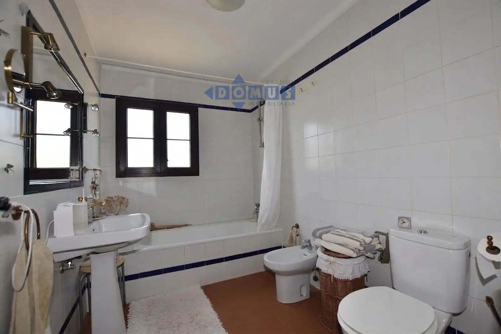 Baño de Finca rústica en venta en Ronda con Calefacción, Jardín privado y Terraza