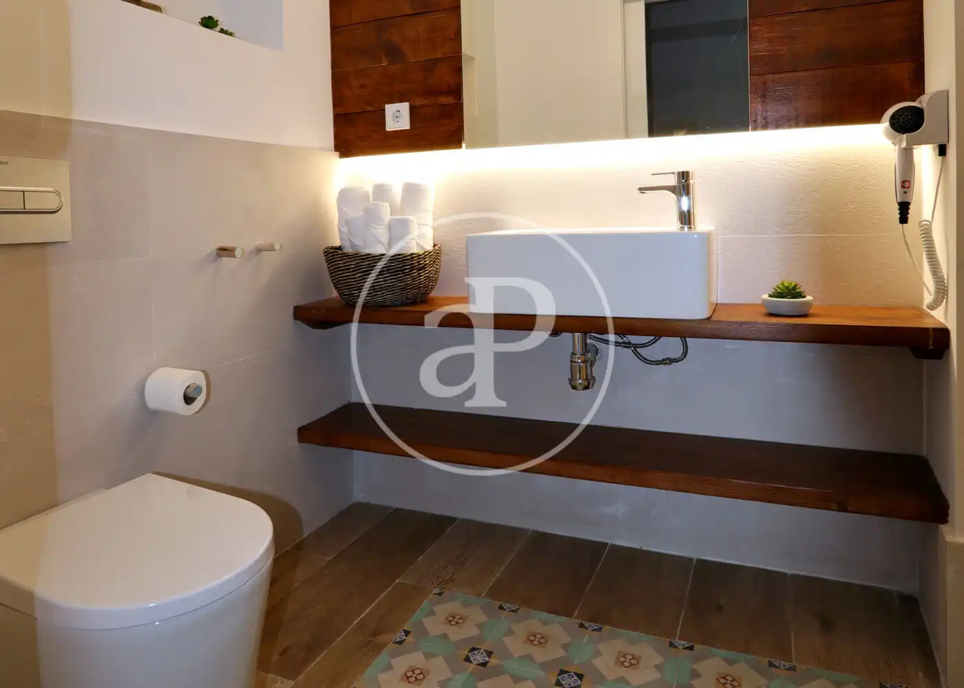 Baño de Piso en venta en Barcelona con Aire acondicionado, Calefacción y Amueblado