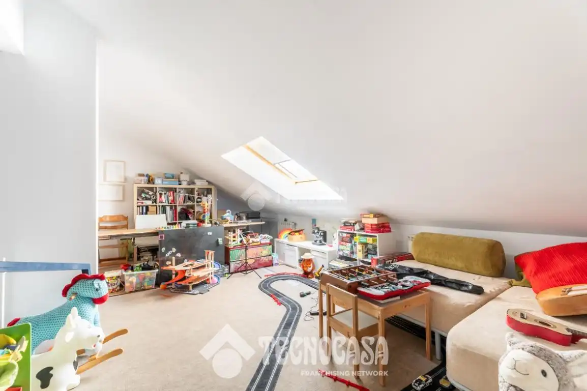 Flat for sale in Las Rozas de Madrid  with Storage room and Community pool