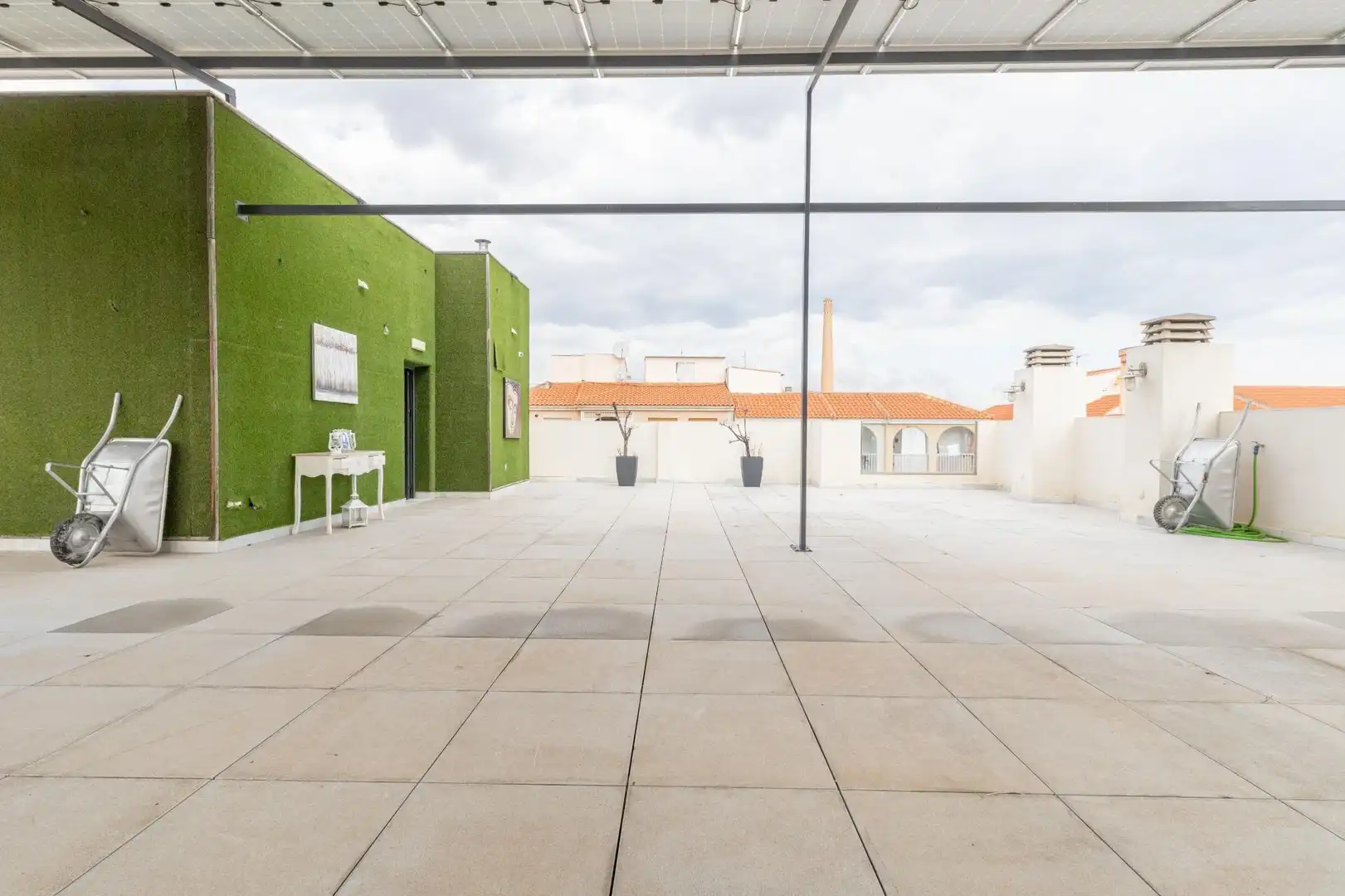 Edificio en venta en Avenida Juan Carlos I, Campos del Río