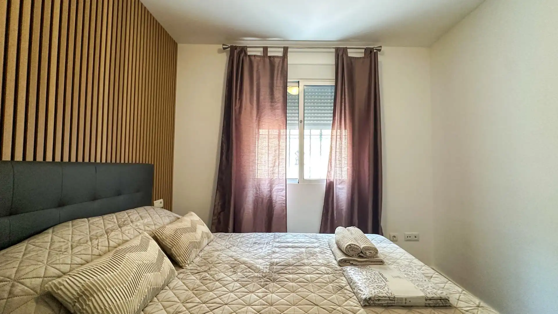 Habitación de Dúplex en venta en San Miguel de Salinas