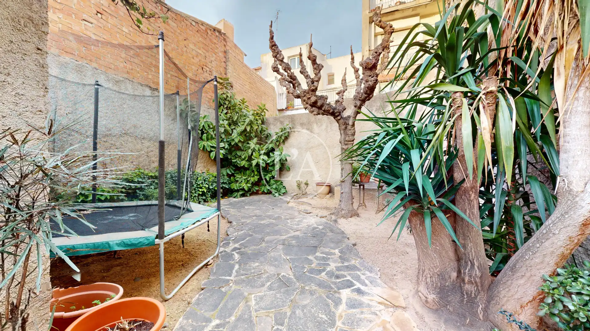 Jardí de Casa adosada en venda en Vinyols i els Arcs amb Aire condicionat, Calefacció i Jardí privat