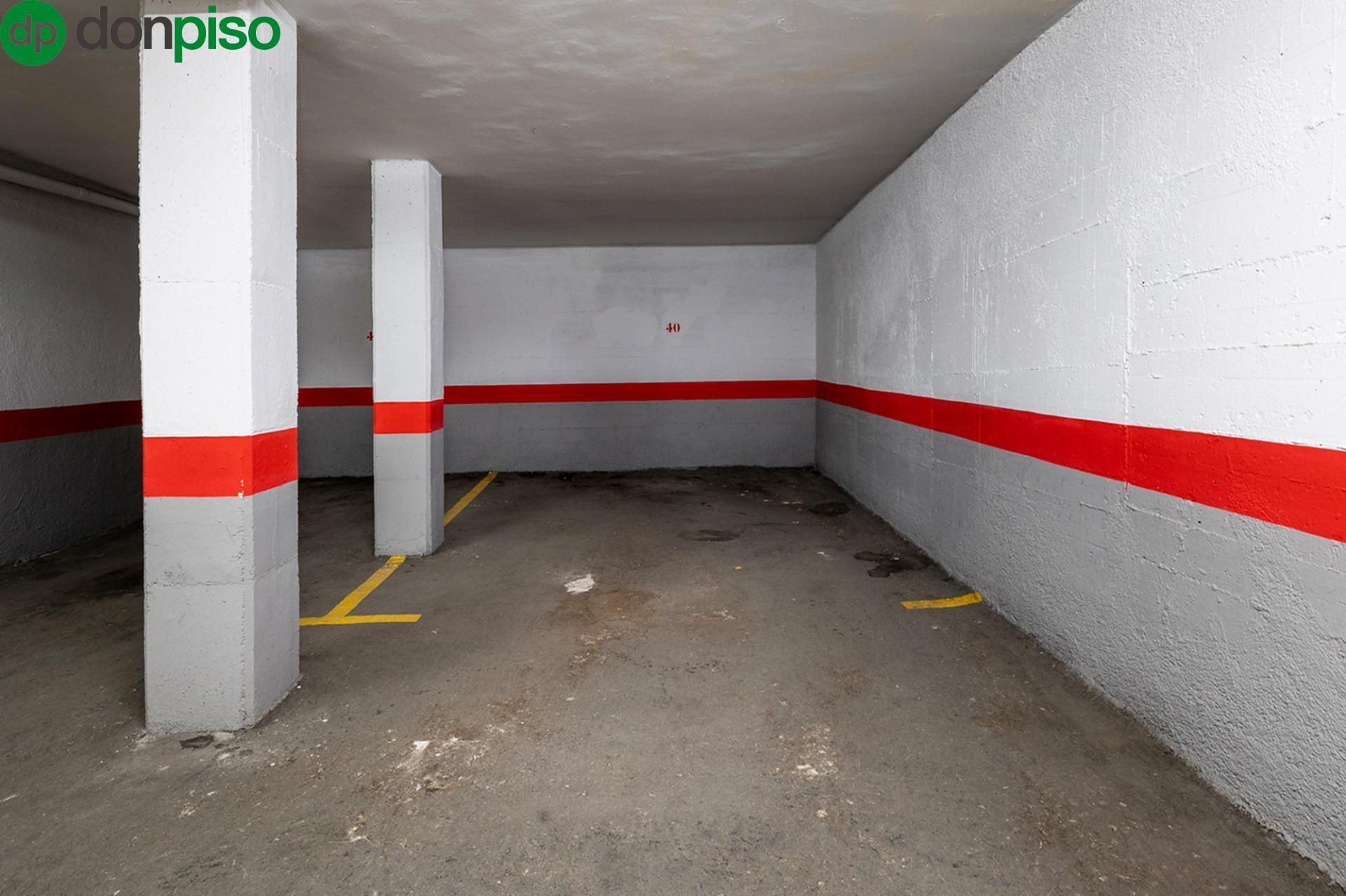 Parking of Garage for sale in  Granada Capital