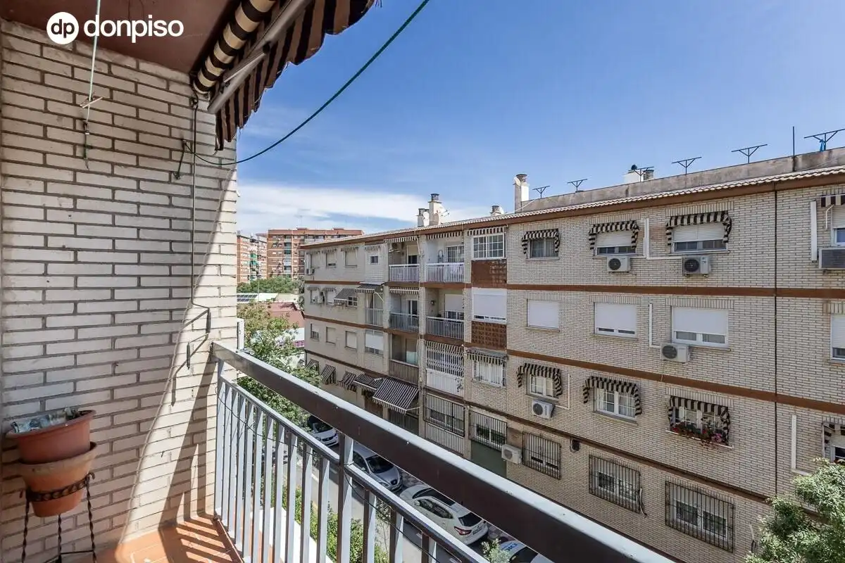 Balcony of Flat for sale in Granada  with Air Conditioner and Heating