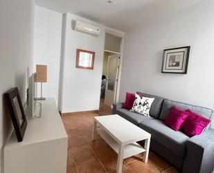 Living room of Flat to rent in  Sevilla Capital  with Air Conditioner, Terrace and Furnished