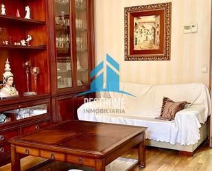 Sala d'estar de Planta baixa en venda en  Valencia Capital amb Aire condicionat, Calefacció i Jardí privat