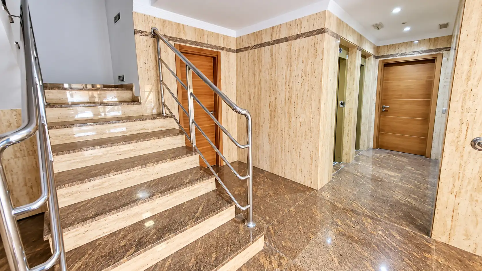 Wohnung mit Aufzug zum Verkauf in Motril  ciudad, imagen 2