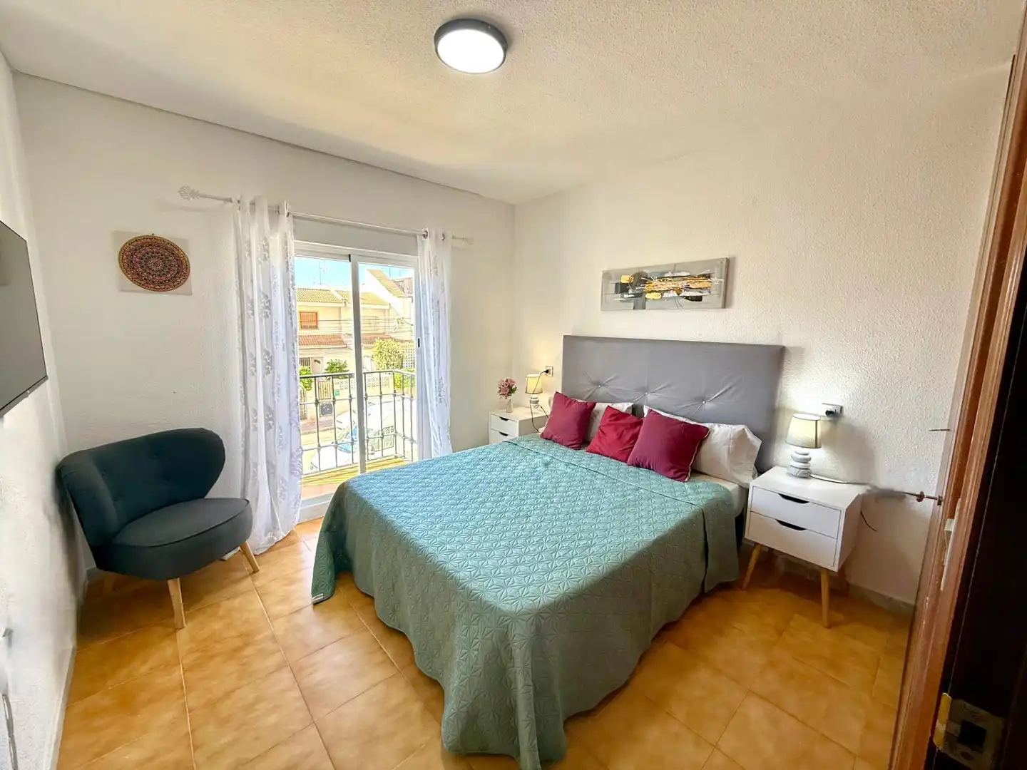 Schlafzimmer von Wohnungen zur Miete in Torrevieja mit Privatgarten, Terrasse und Möbliert
