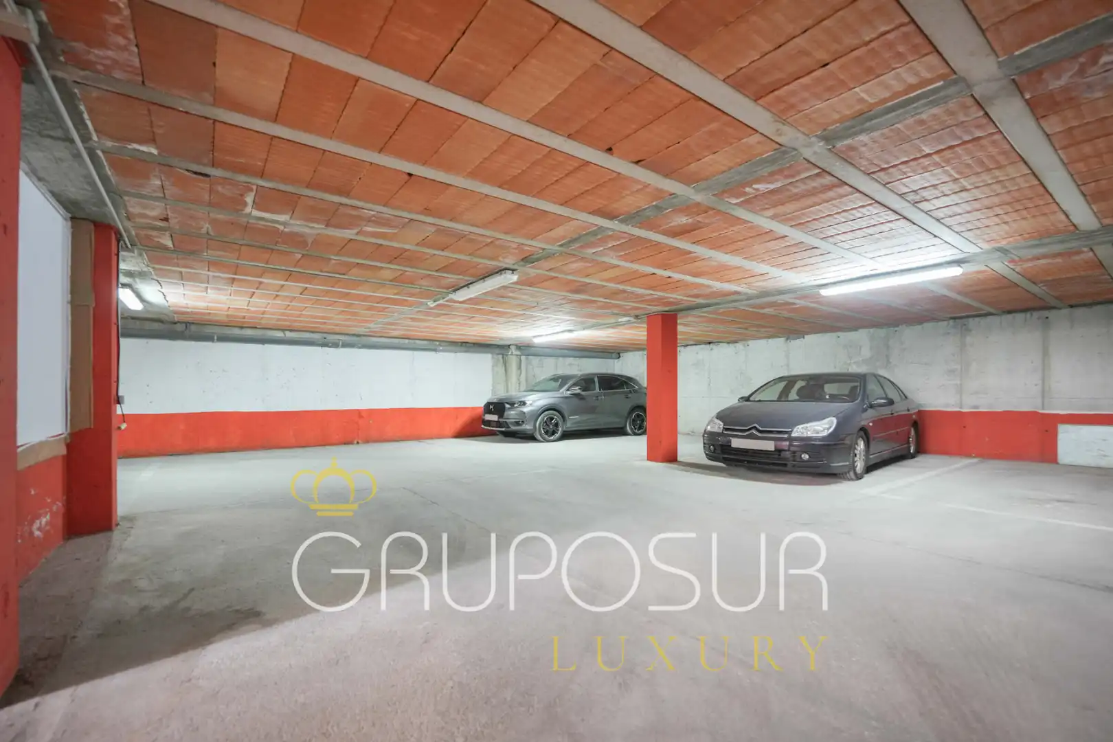Parking of Detached homes for sale in Viana de Cega  with Air Conditioner, Heating and Parquet flooring
