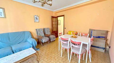 Photo 3 of Flat to rent in Primero de Mayo, 38, Garrido Sur, Salamanca