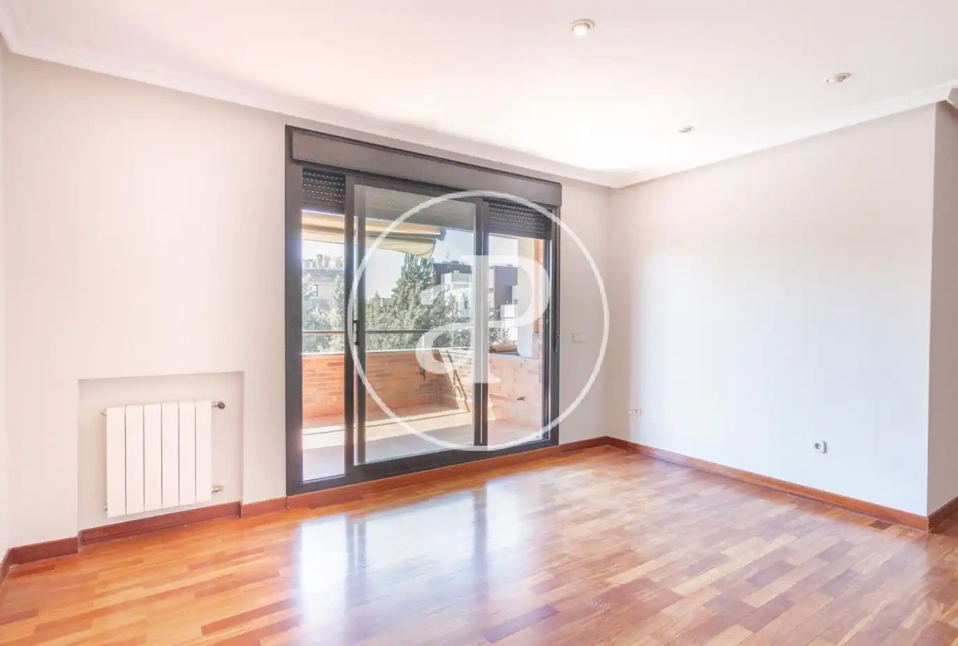 Flat for rent in La Moraleja  with Air Conditioner, Heating and Terrace