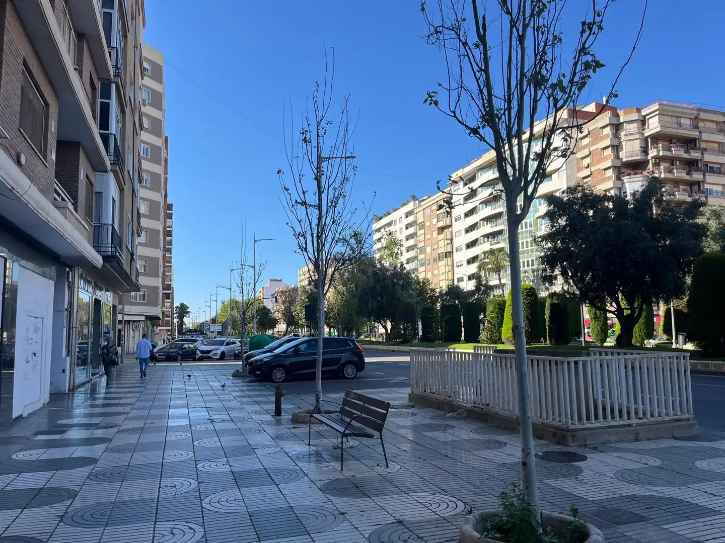 Vista exterior de Oficina de lloguer en Cartagena amb Aire condicionat, Calefacció i Balcó