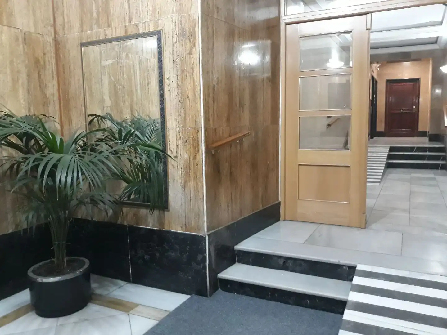 Wohnung zum Verkauf in  Madrid Capital mit Balkon