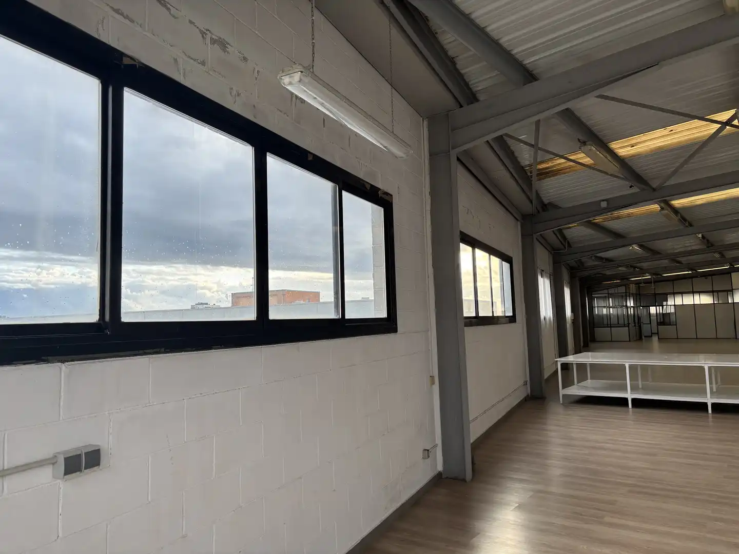 Nau industrial amb ascensor en venda a Carrer Josep Calvet, imagen 19