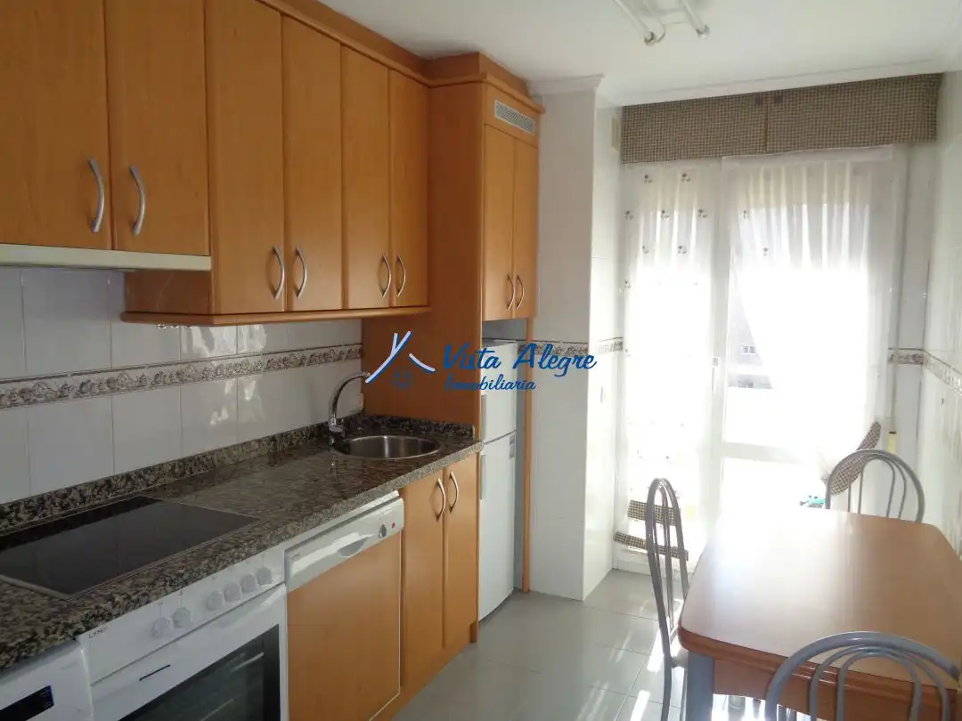 Apartamento de alquiler en Calle Julián Fernández Ollero, Haro