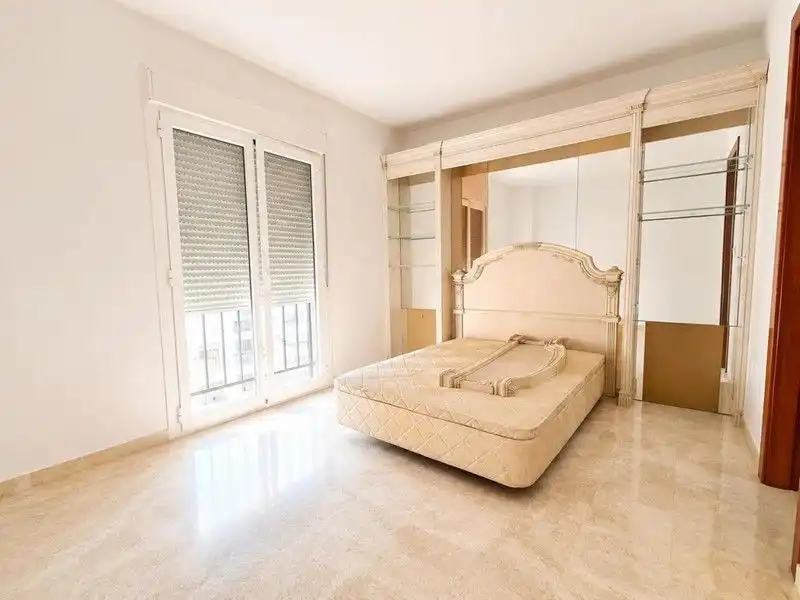 Schlafzimmer von Einfamilien-Reihenhaus zum Verkauf in Atarfe mit Abstellraum