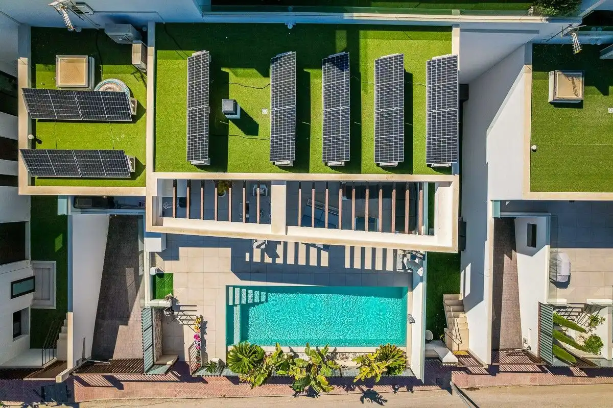 Casa con piscina in vendita a Benimar, imagen 2