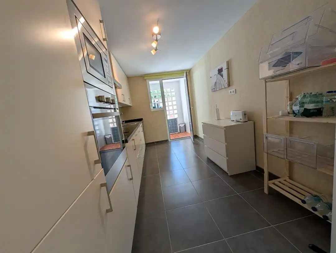 Kitchen of Apartments for rent in La Alcaidesa  with Air Conditioner, Heating and Terrace