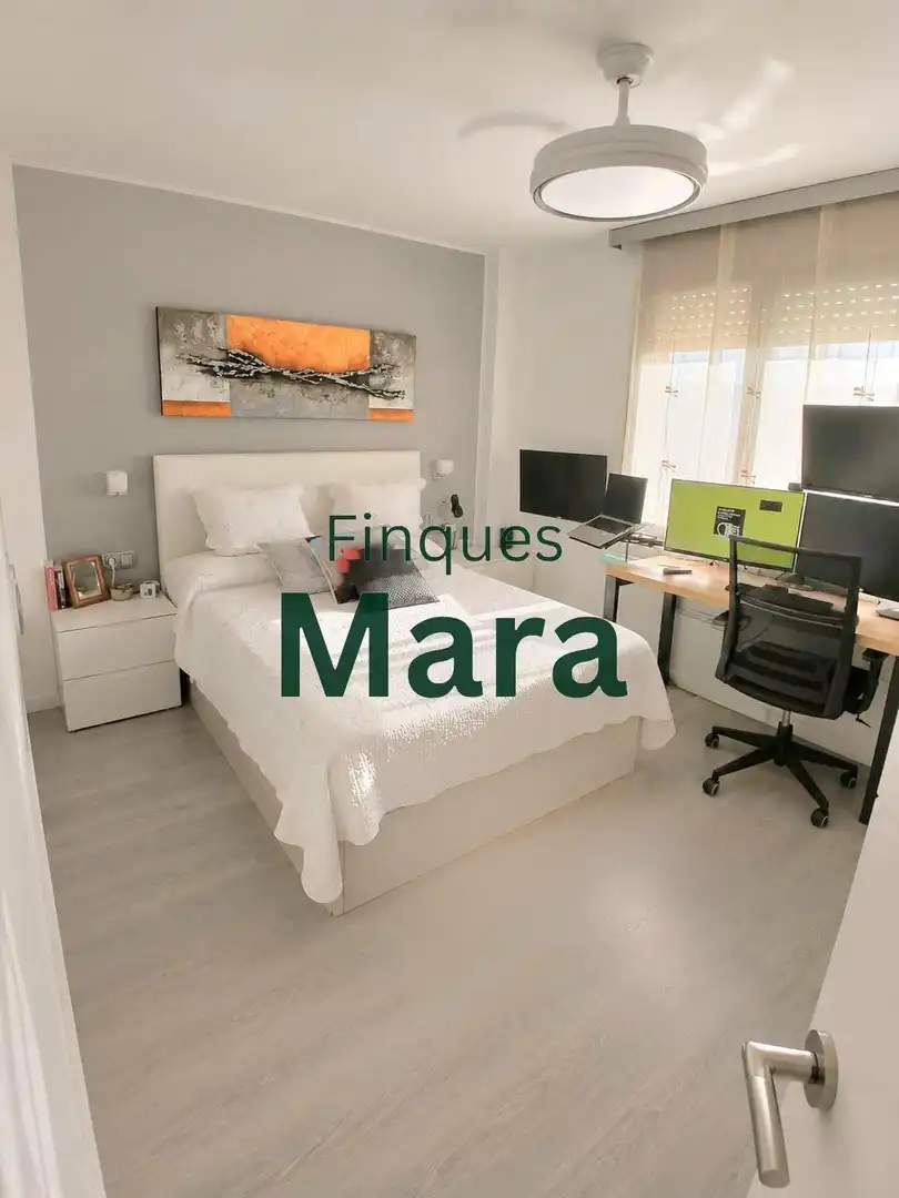 Habitación de Piso en venta en Sant Boi de Llobregat con Aire acondicionado y Balcón