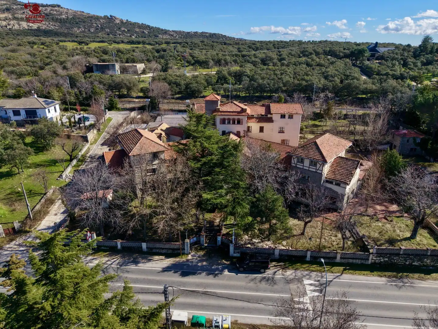 Vista exterior de Casa o chalet en venta en Los Molinos con Calefacción, Jardín privado y Terraza