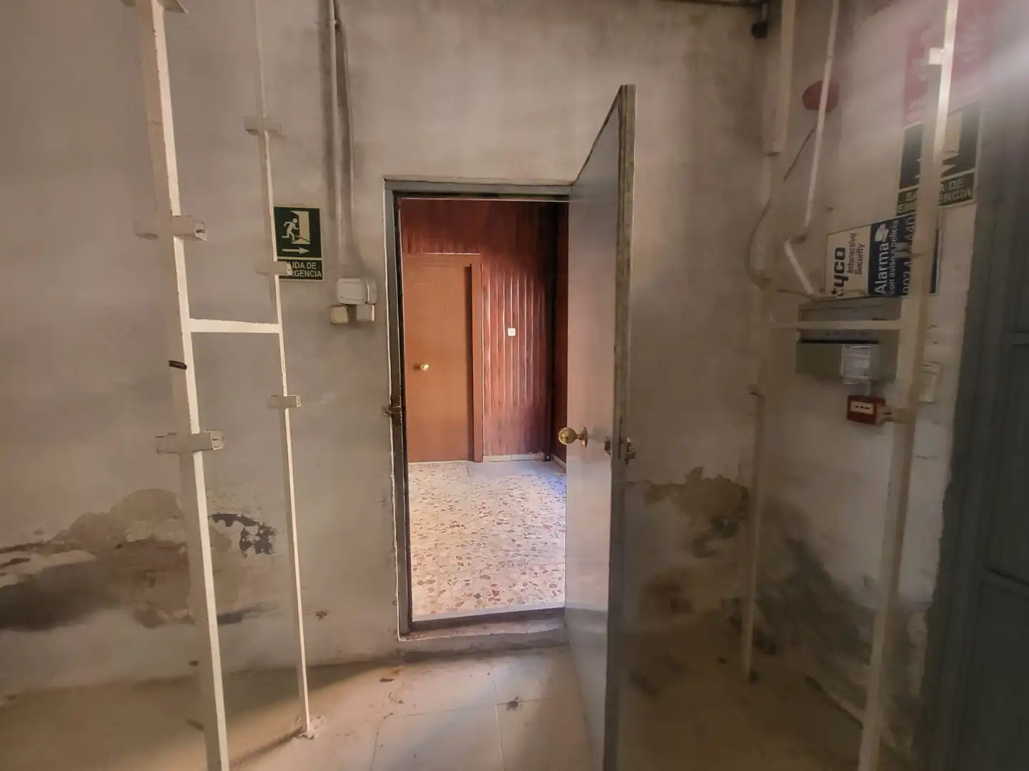 Gewerbefläche zum Verkauf in Calle Francisco Ruiz, imagen 3