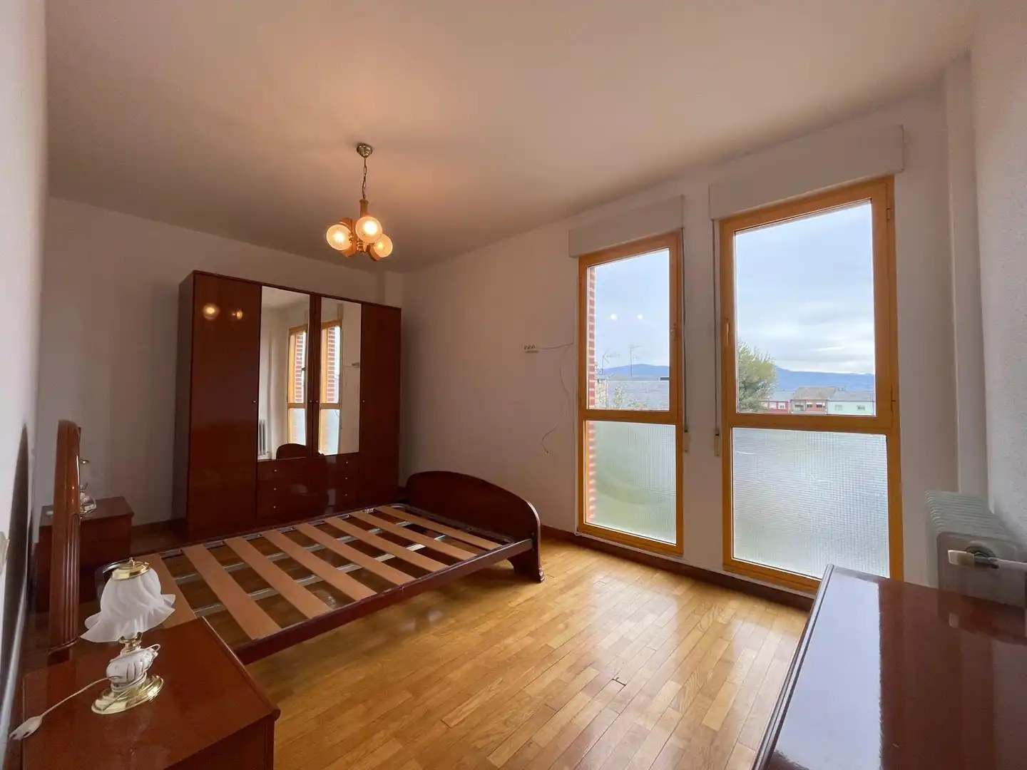 Bedroom of Flat for rent in Camponaraya, León
