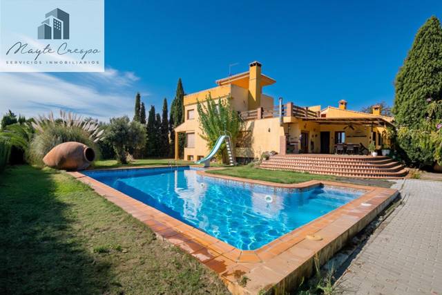 Casa-chalet en Venta en Calle CALLE BUENOS AIRES (UR.EL ARENAL), 69 en Urbanizaciones