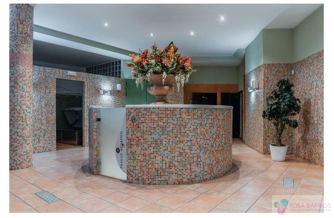 Local de alquiler en San Pedro de Alcántara pueblo