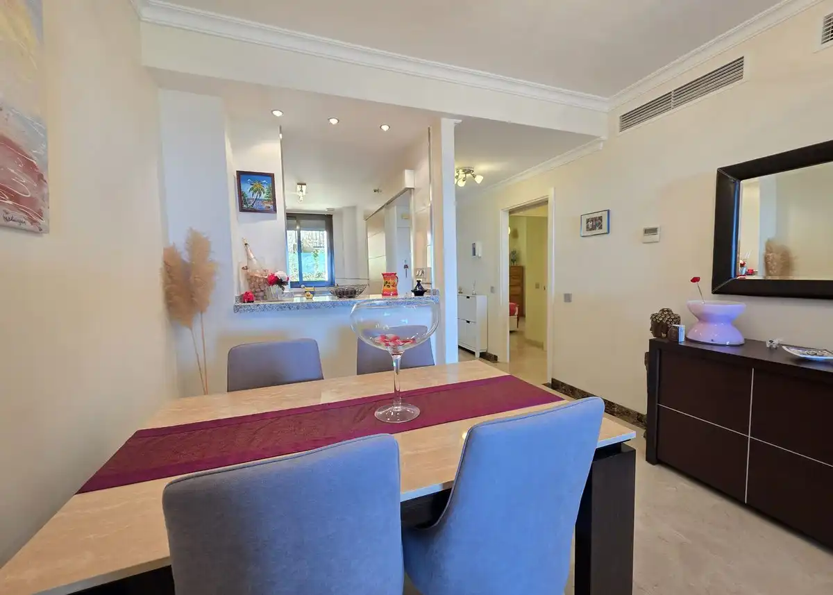 Apartment with pool for sale in Calle Alpandeire 10, imagen 8