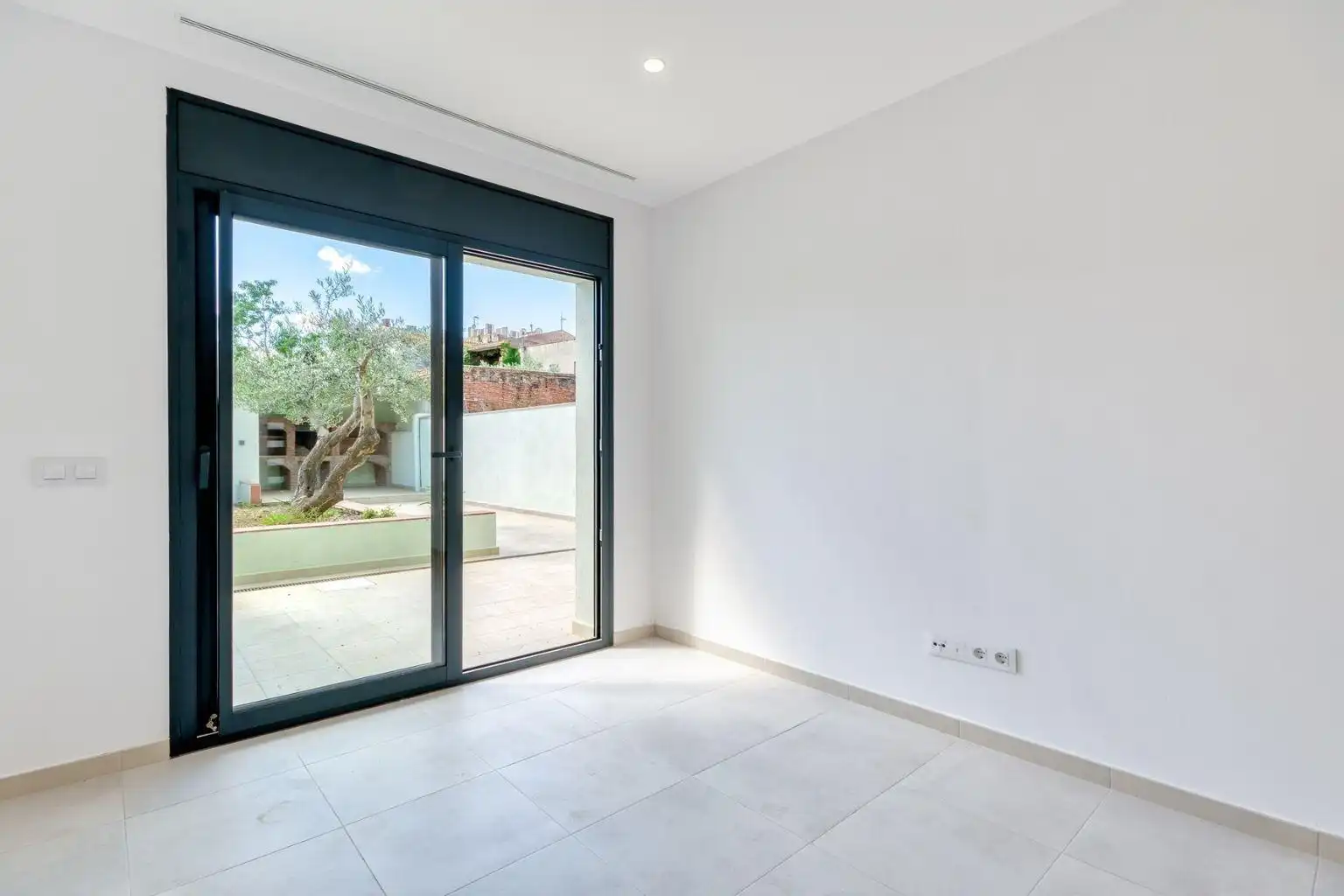 Terrace of Ground floor for sale in Figueres  with Private garden, Terrace and Storage room