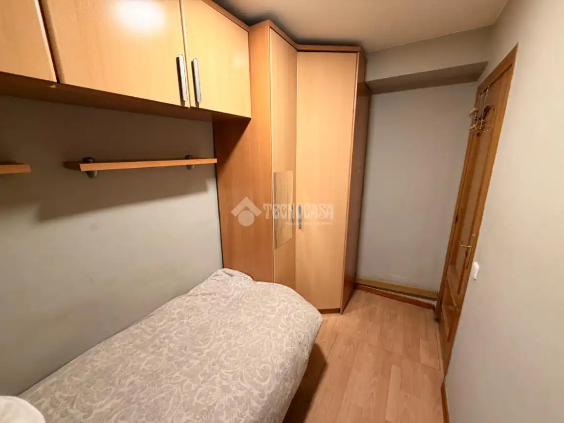 Bedroom of Flat for sale in Fuencarral - El Pardo