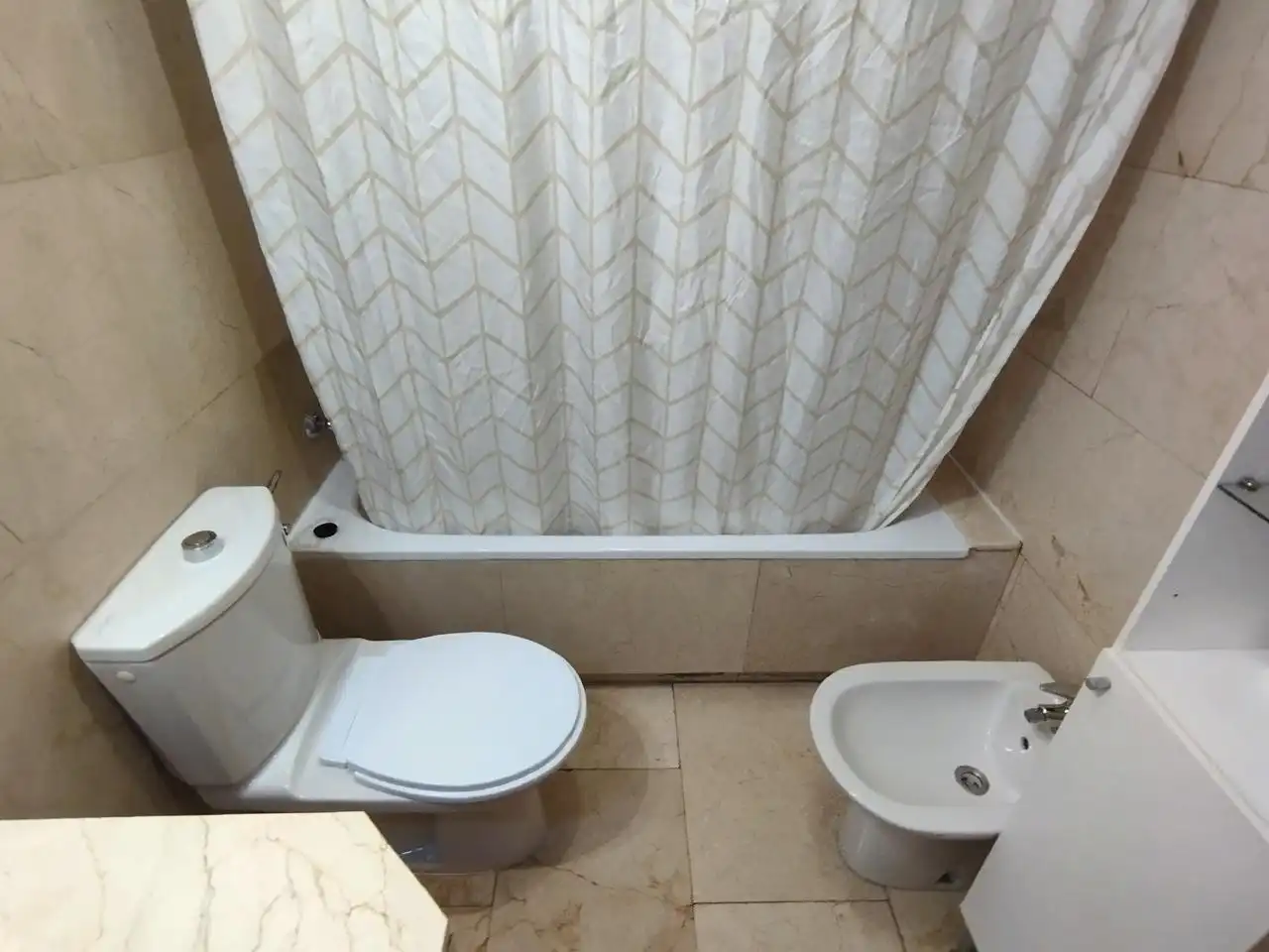 Flat for rent in Del Maestro Guerrero, Universidad - Malasaña