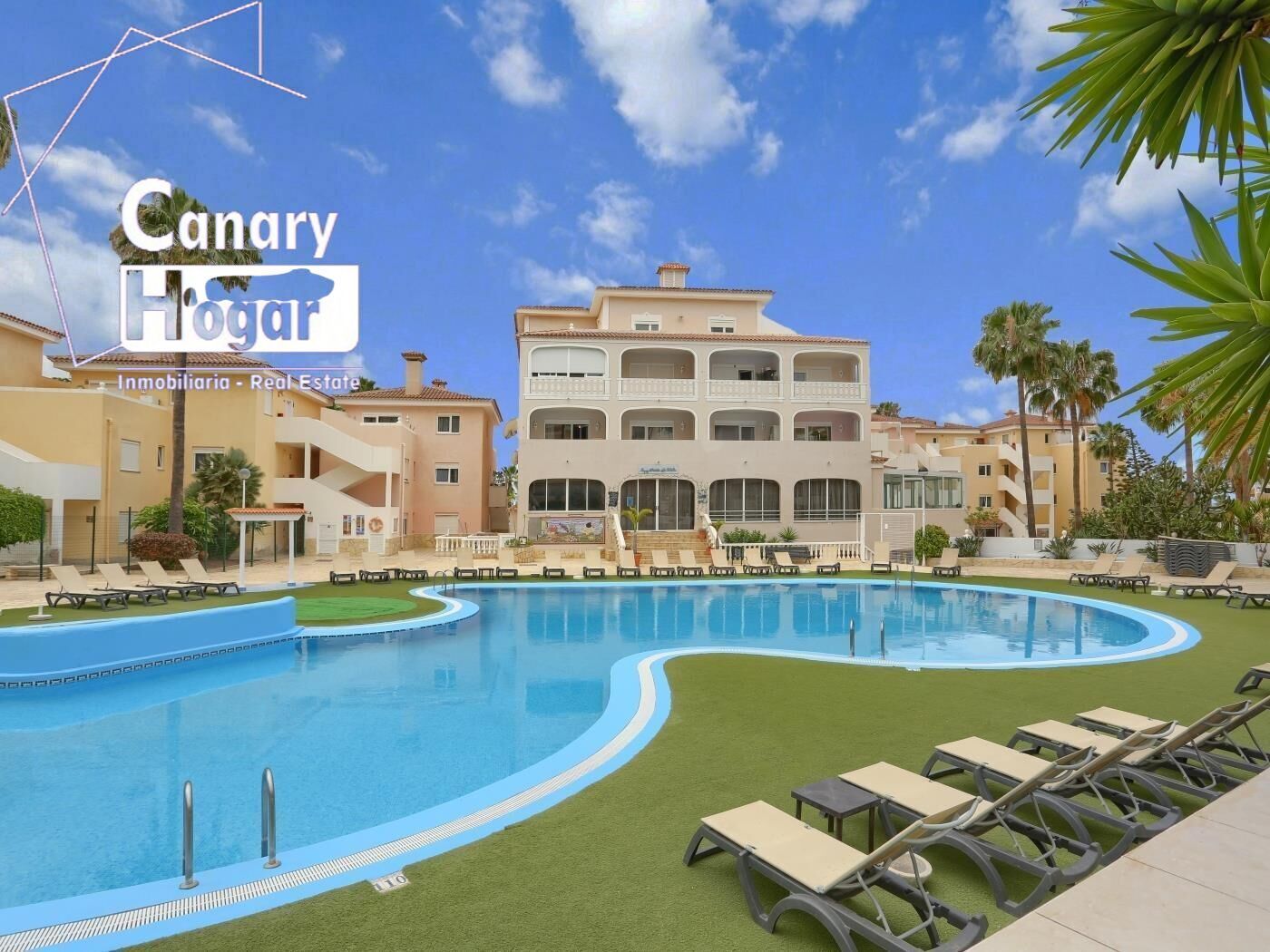 Exterior view of Flat for sale in Arona  with Air Conditioner, Private garden and Terrace