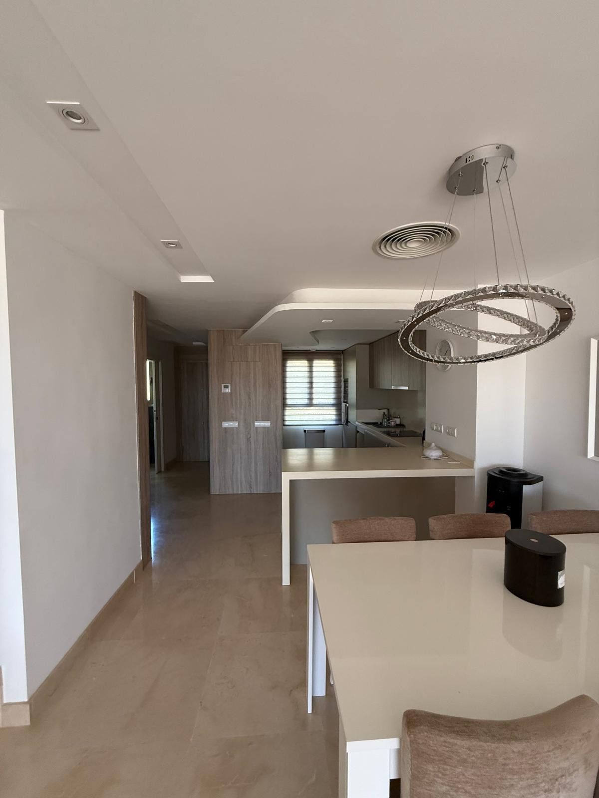 Cuina de Casa adosada de lloguer en Mijas amb Aire condicionat, Terrassa i Piscina