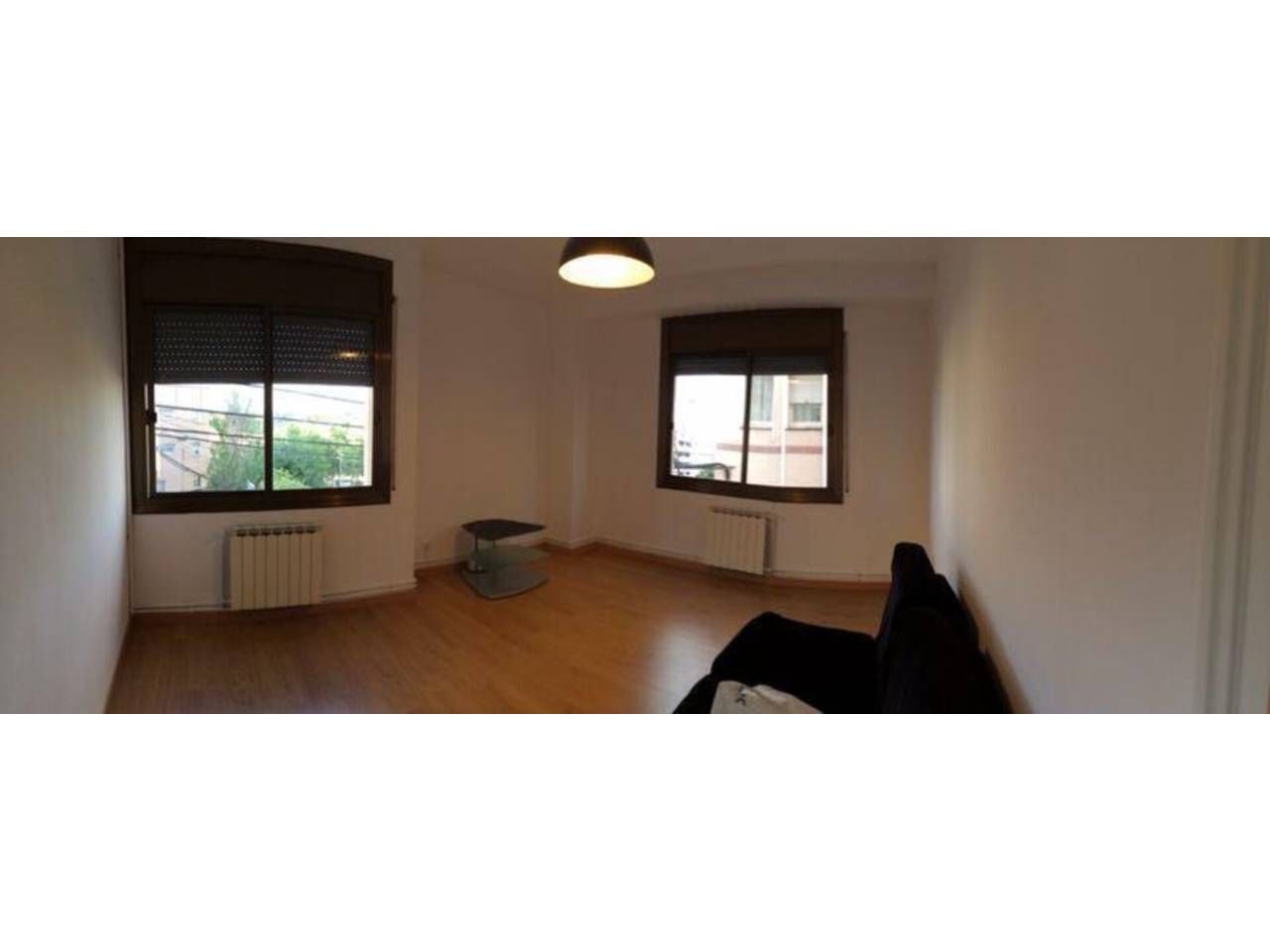 Sala d'estar de Pis en venda en Sabadell amb Calefacció i Alarma