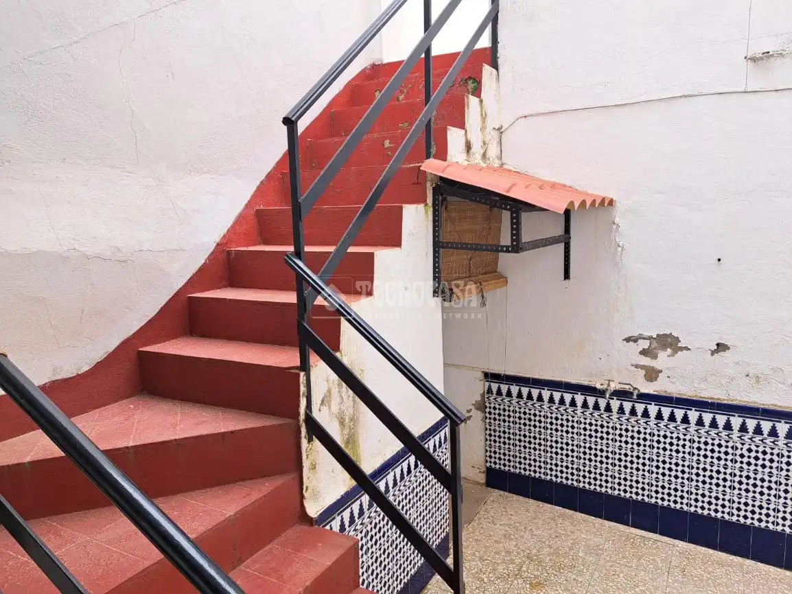 Detached homes for sale in Pilas  with Balcony