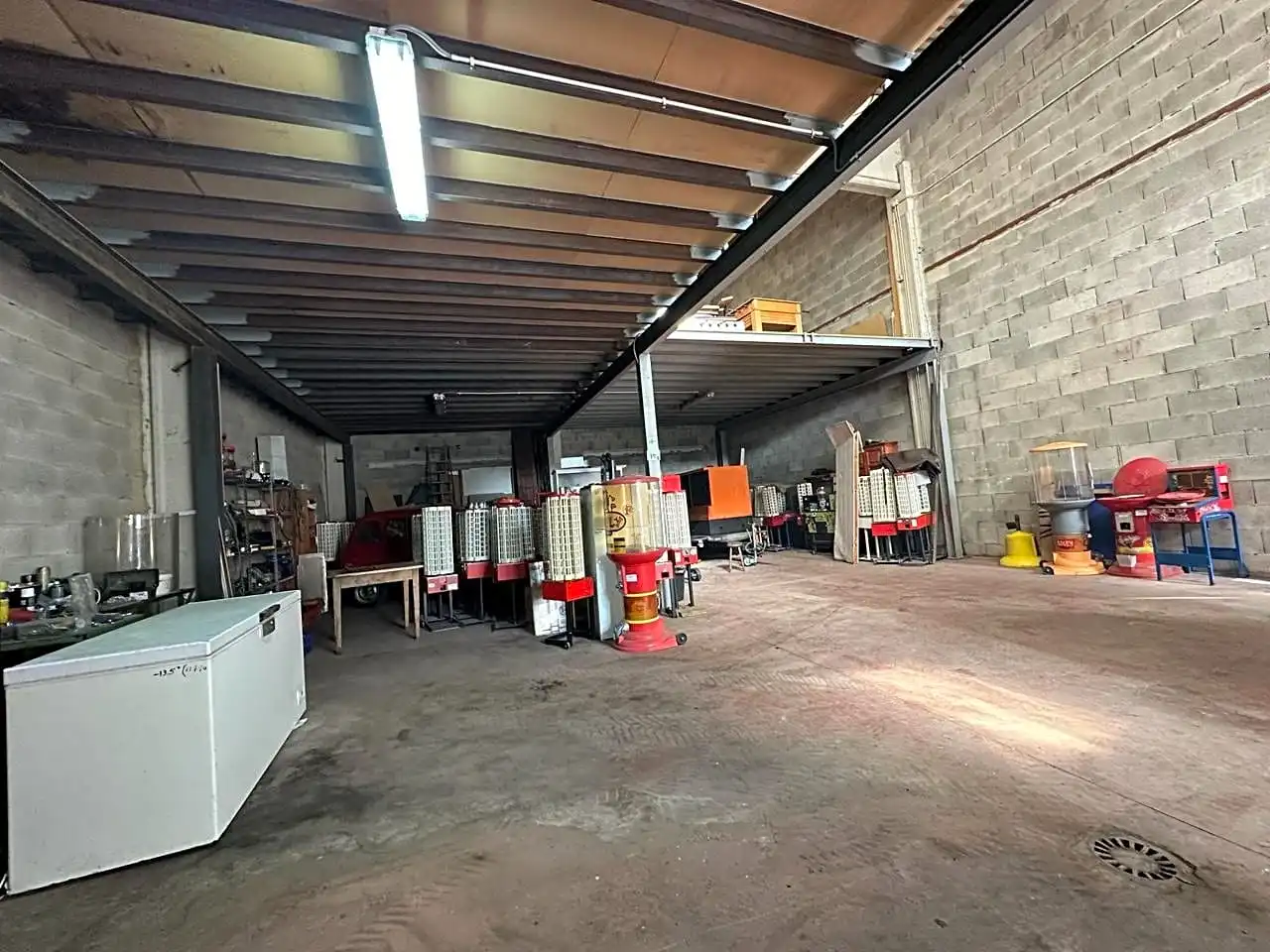 Industrial buildings for sale in Campoo de Enmedio