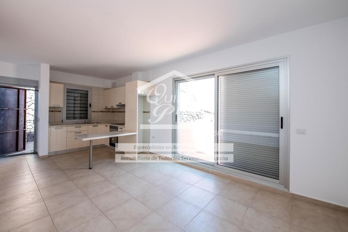 Cuina de Casa o xalet en venda en Alajeró amb Jardí privat i Terrassa