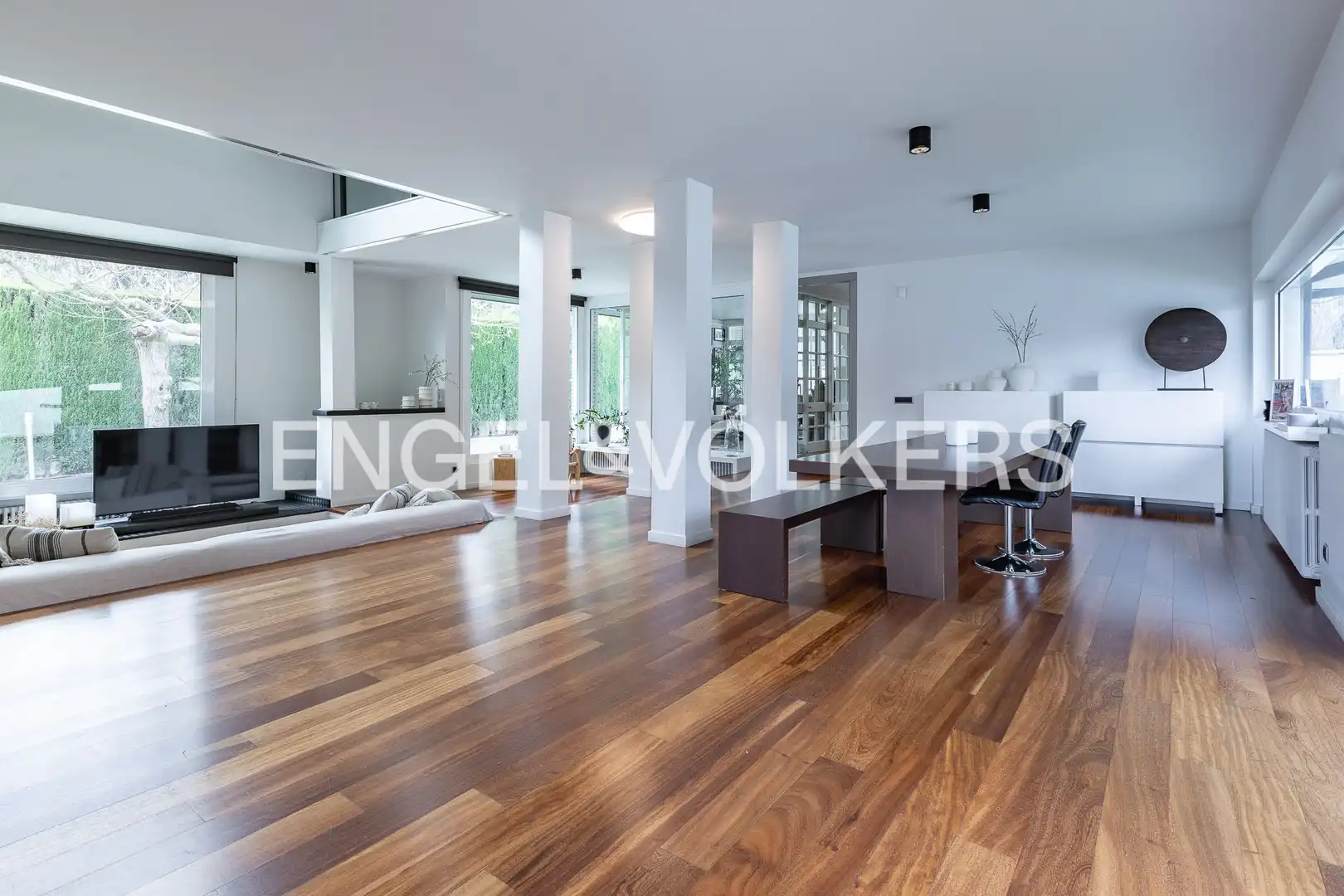 Sala de estar de Casa o chalet en venta en Canovelles con Aire acondicionado, Calefacción y Jardín privado